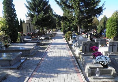 cmentarz komunalny w Żarowie