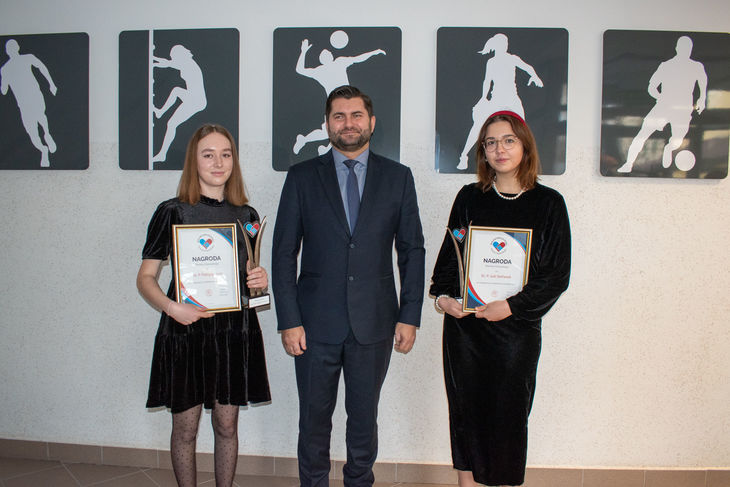 od lewej: Patrycja Oroń, Artur Pomianowski, Julia Stefanek