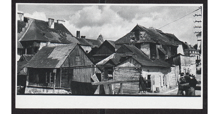 Stare zdjęcie zabudowań drewnianych w Kazimierzu