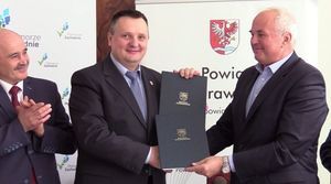 Podpisanie umowy na realizację termomodernizacji w DPS Darskowo - relacja wideo