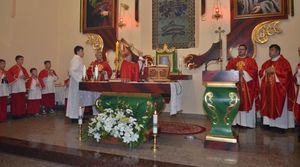 Poświęcenie kościoła w Darskowie z udziałem samorządowców