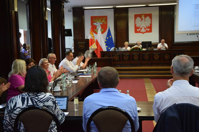 moment udzielenia wotum zaufania i absolutorium dla Zarządu Powiatu w Lublinie