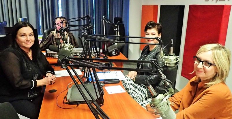 Starosta na nagraniu radiowym z przewodniczącą rady miasta i przedstawicielką Grupy Azoty