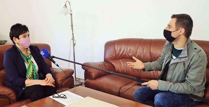 Starosta udziela wywiadu radiowego