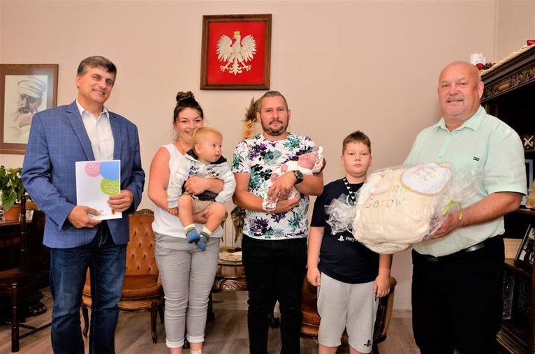 Rodzina Korzekwa z władarzami gminy